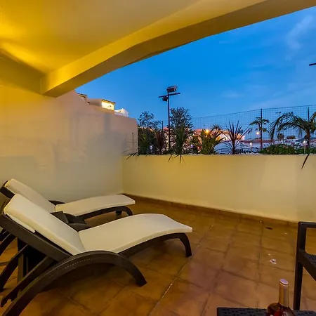 Clementina אלבופיירה